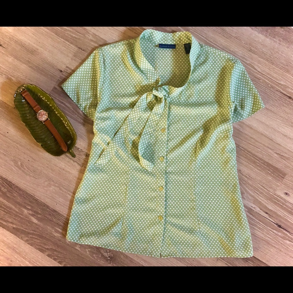 EUC! Lovely Green & White Polka Dot Bow Blouse 🌟